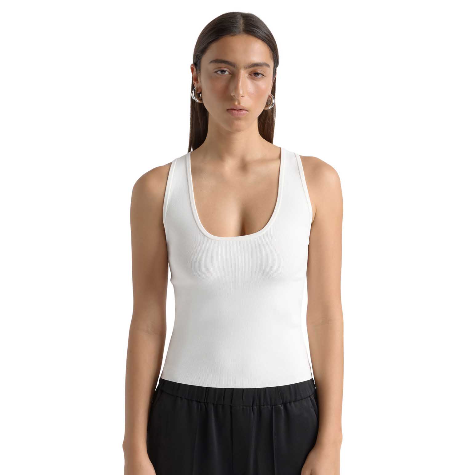 Cue Scoop Neck Tank